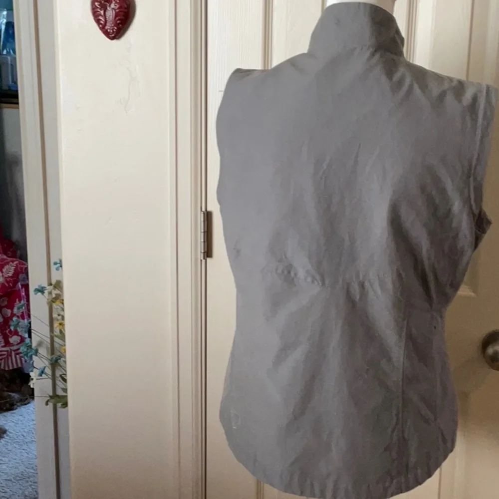 Women's Gray Sleeveless utility  + Jacket - Picture 4 of 14